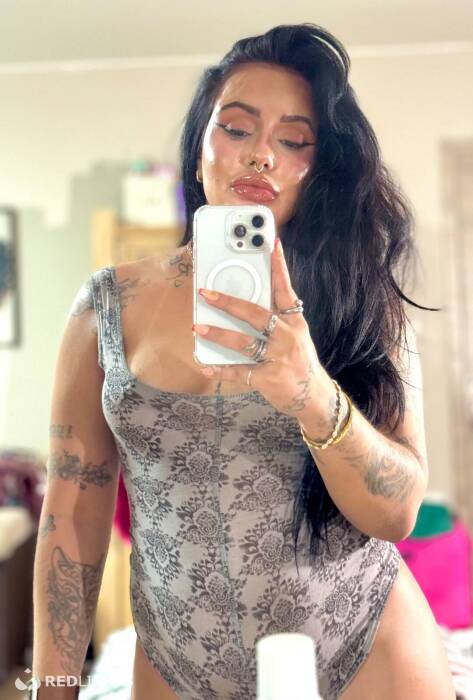 Julia (Foto)