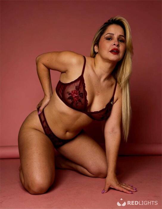 Nikole hot (Foto)