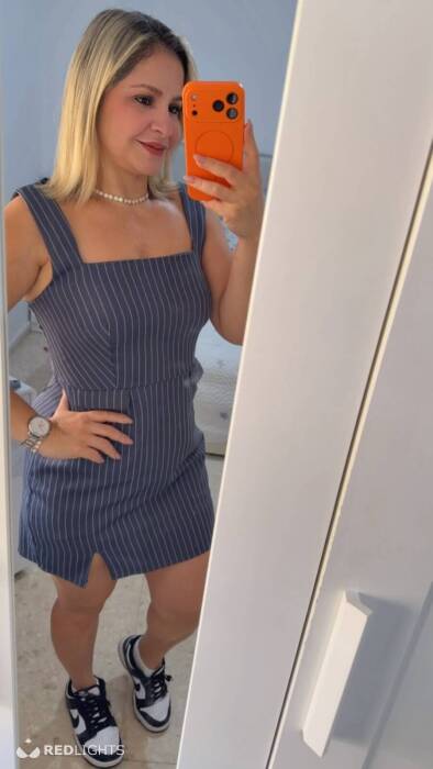Nikole hot (Foto)