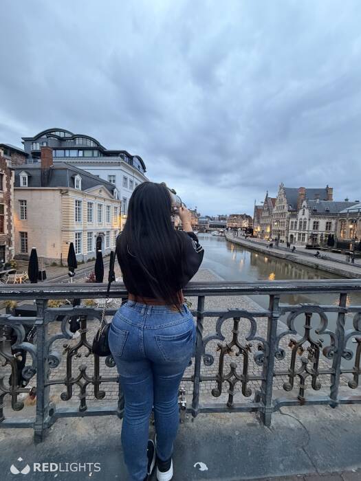 Sexy latina (Foto)
