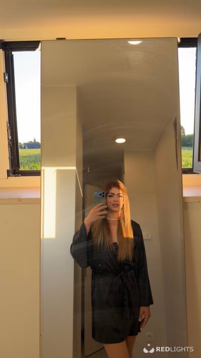 VICKY (Foto)