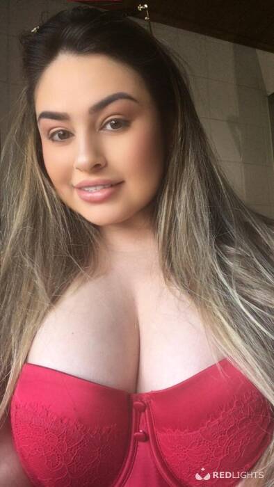 JULIANA (Foto)