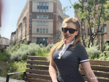 Tina (Foto)