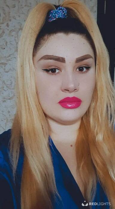 Escort hotel et prive! (Foto)