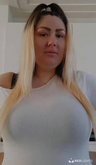 Escort hotel et prive! (Foto)