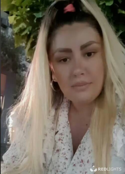 Escort hotel et prive! (Foto)