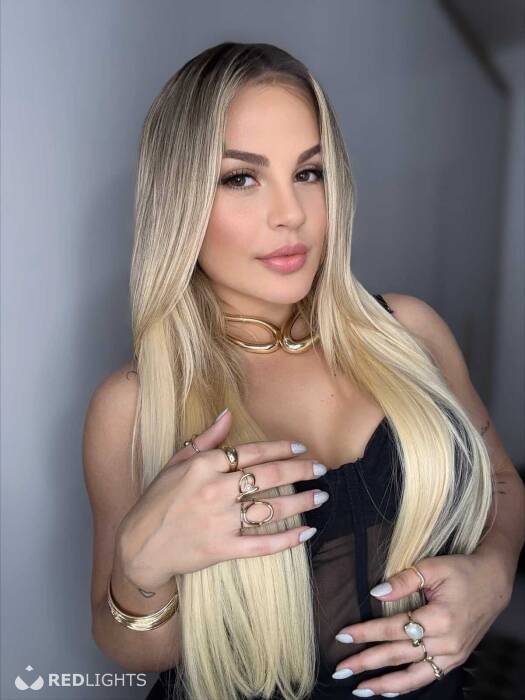 Isabelle Rodrigues new (Foto)