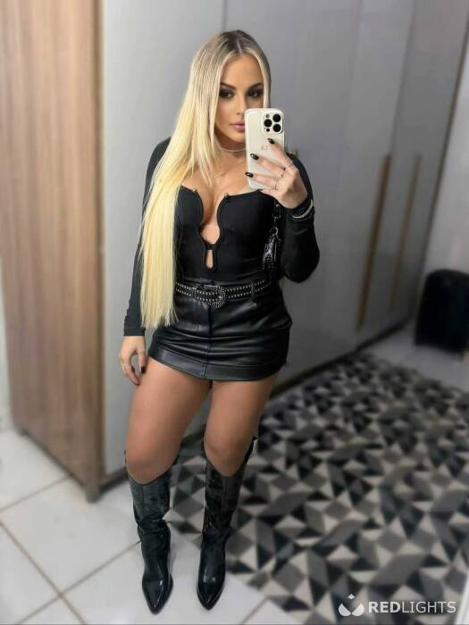 Isabelle Rodrigues new (Foto)