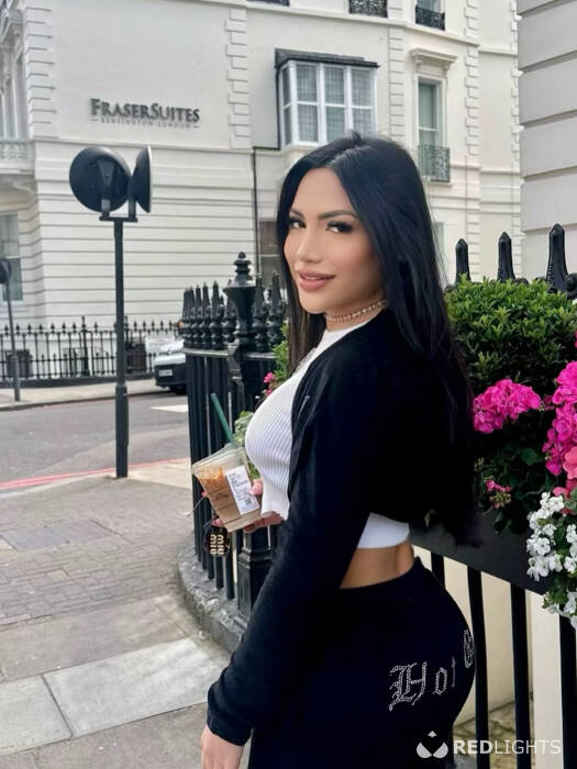 Nikita (Foto)