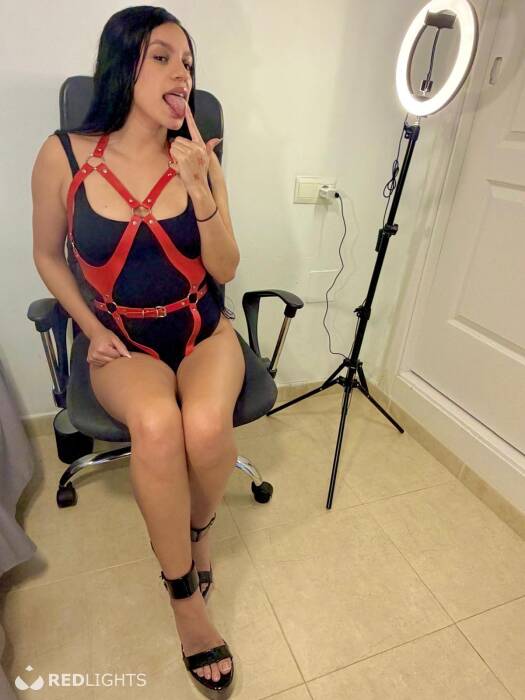 LUCIANA (Foto)