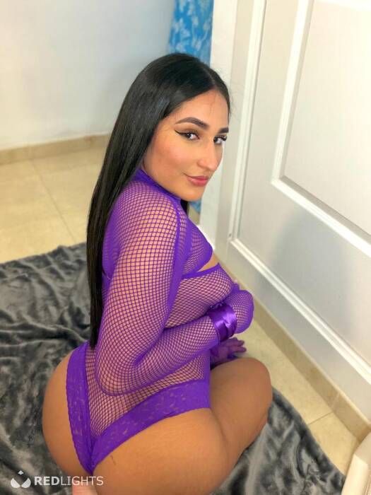 KARINA (Foto)
