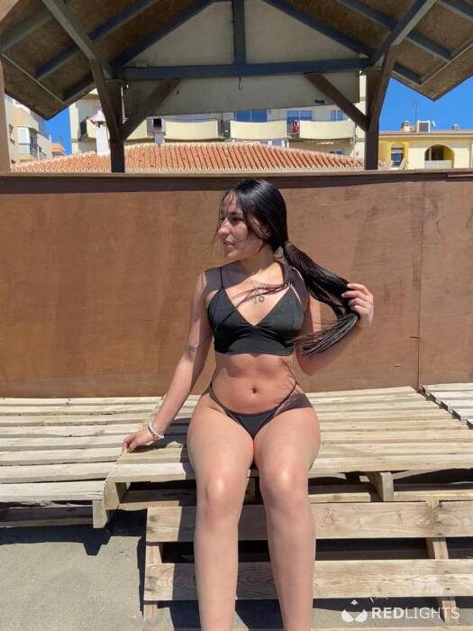 KARINA (Foto)