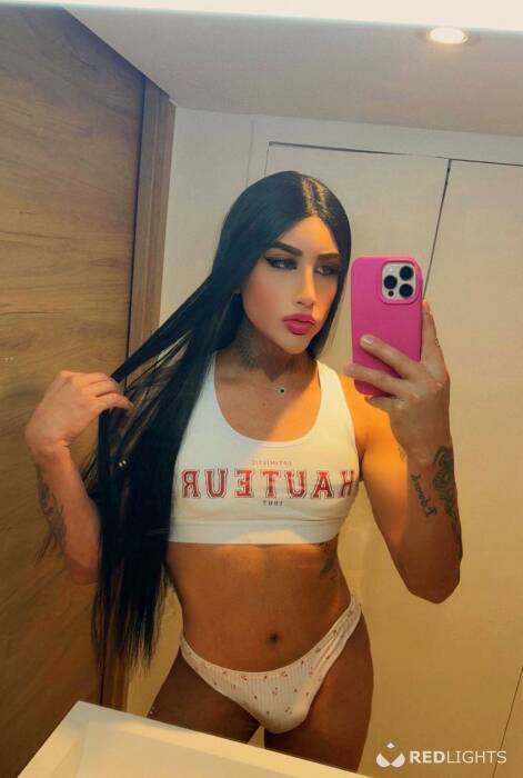 Luana (Foto)
