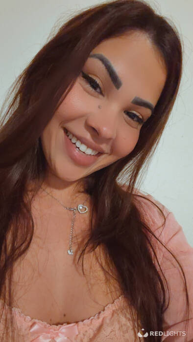 Lara Muniz (Foto)