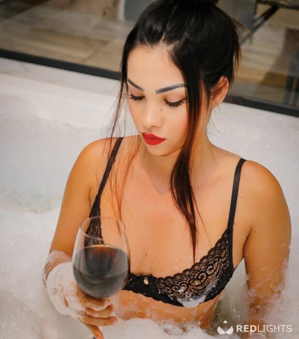 Lara Muniz.ofc (Foto)