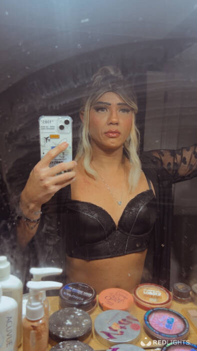 Rebeka (Foto)