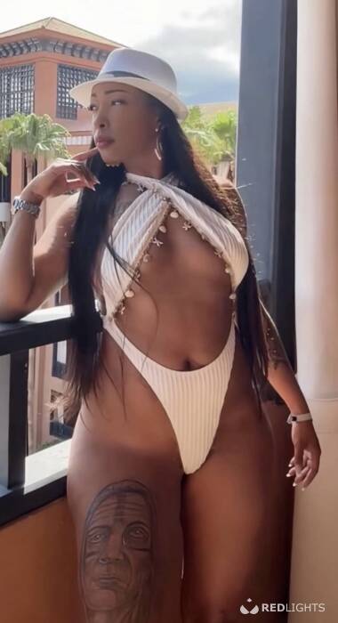 Nicolly (Foto)