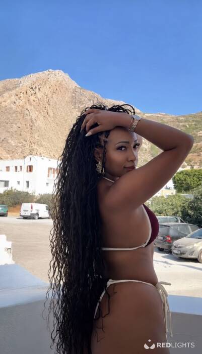 Nicolly (Foto)