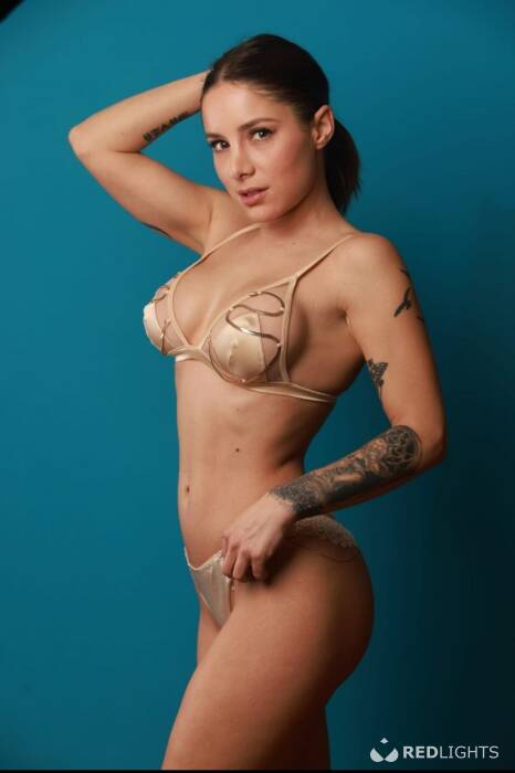 Carla Martinez Brito (Foto)