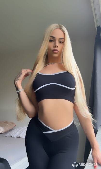KAMILA (Foto)
