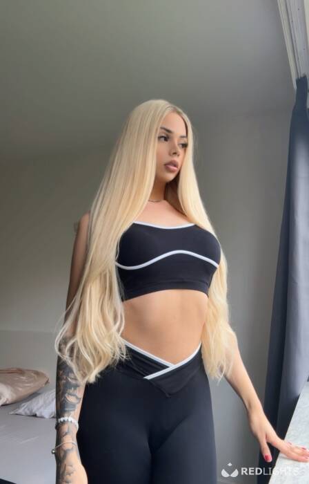 KAMILA (Foto)