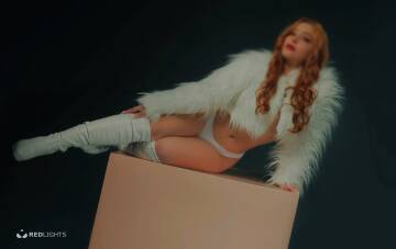 Luisa Anal/Fontaine (Foto)