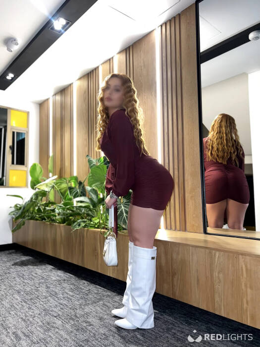 Luisa Anal/Fontaine (Foto)