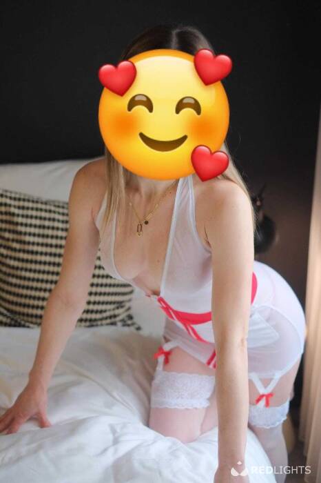 ELLA (Foto)