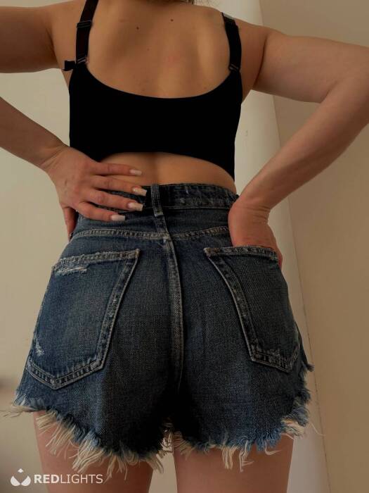 ELLA (Foto)
