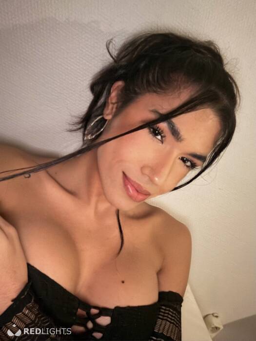 Ashley (Foto)