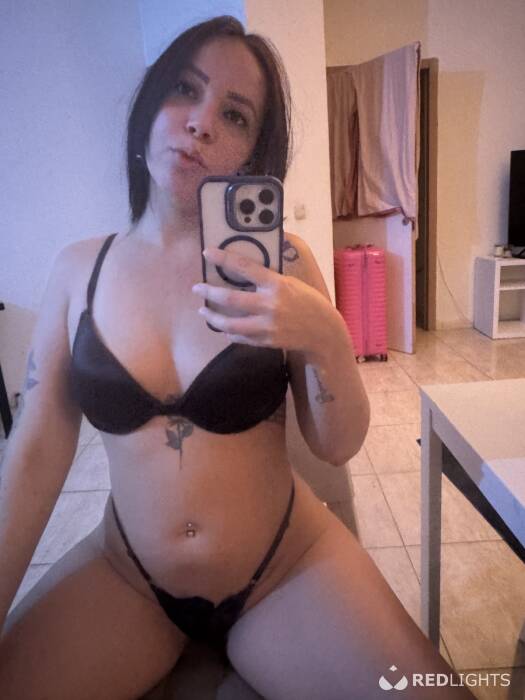 Mirela (Foto)