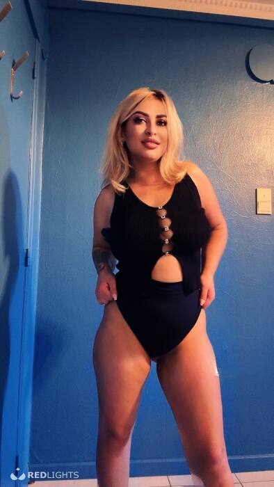 New Elena (Foto)
