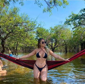 Sarah 1re fois en Belgique (Foto)