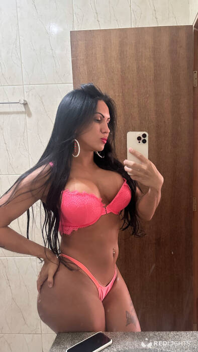 Suzan Alves (Foto)