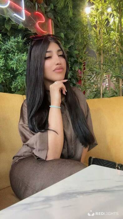 Sara (Foto)