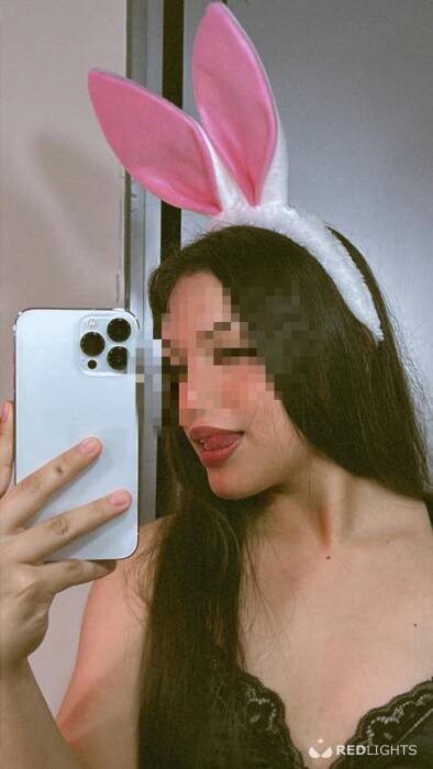 Samanatha bella ragazza italiana!! (Foto)