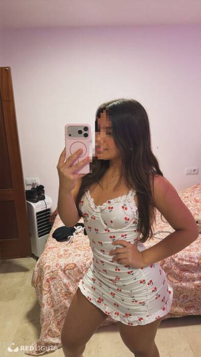 Samanatha bella ragazza italiana!! (Foto)