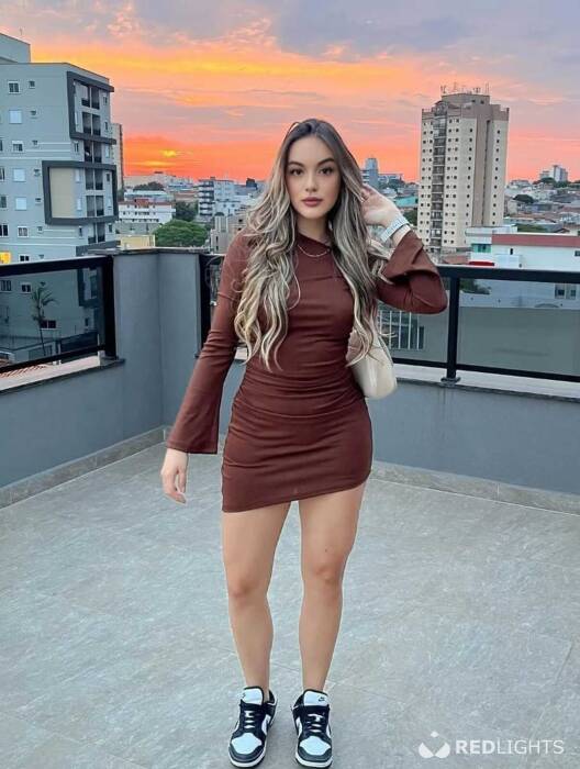 Leona Meneses (Foto)