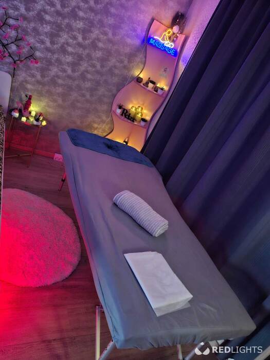 Melani massage (Foto)