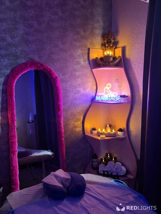 Celina massage (Foto)