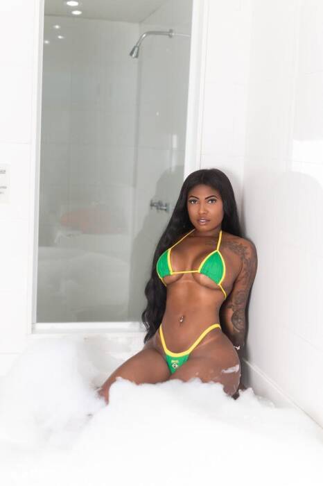 Layla Rosse (Foto)