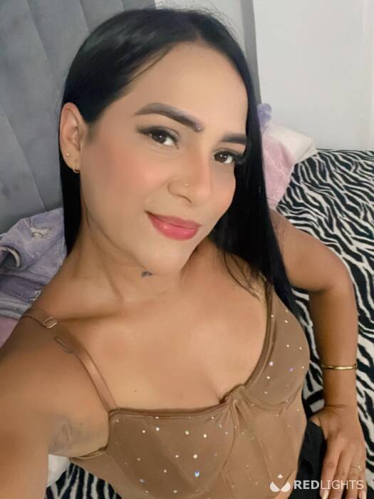 Dayana deep anal tongue kissing, swallowing semen (Foto)