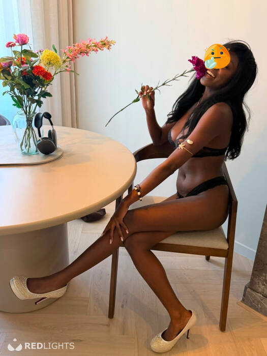 Mona (Foto)