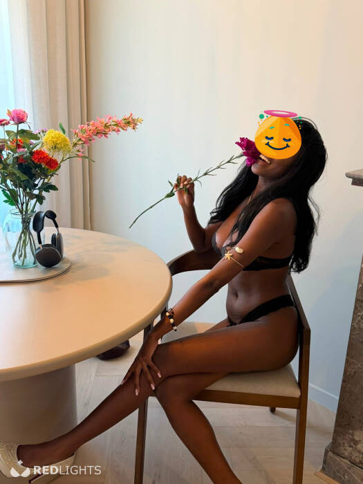 Mona (Foto)