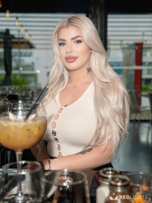 Strapon,vibrator,Gfe,Party girl (Foto)