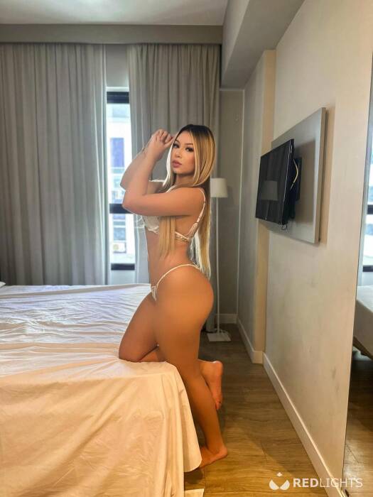 Sabrina chaude (Foto)