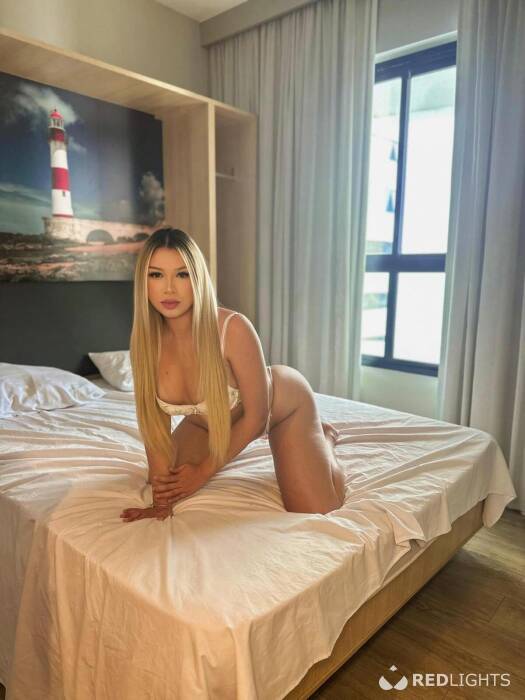 Sabrina chaude (Foto)