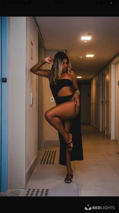 Iona super sexy (Foto)