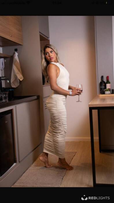 Iona super sexy (Foto)