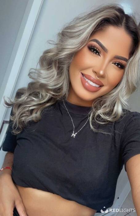 Iona super sexy (Foto)